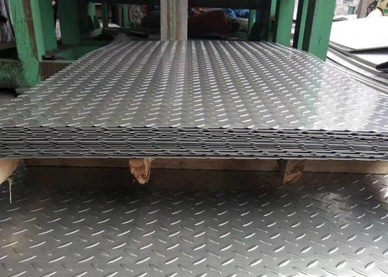 شراء 5 بار الألومنيوم فقي لوحة الماس درج الماس 1 مم 4x8 3003 6061 online manufacture