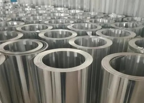 شراء لفائف الألمنيوم المطلية مسبقًا لطلاء آلة المزراب 1100 1050 5005 online manufacture
